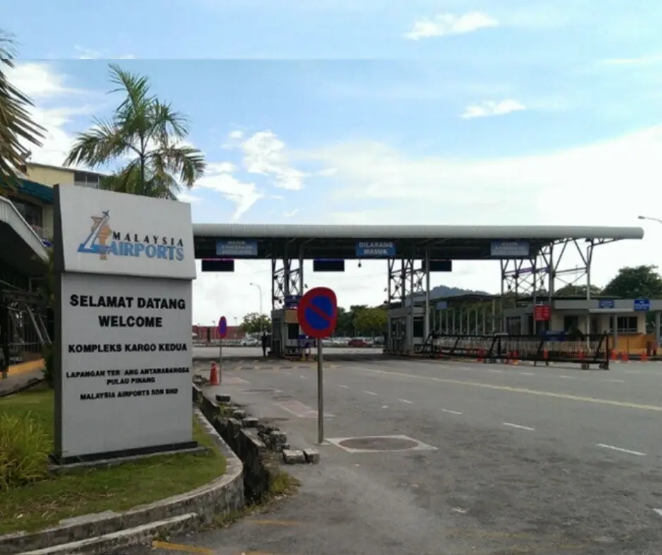 customs building