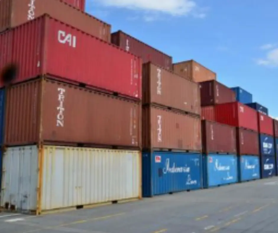 Containers piled