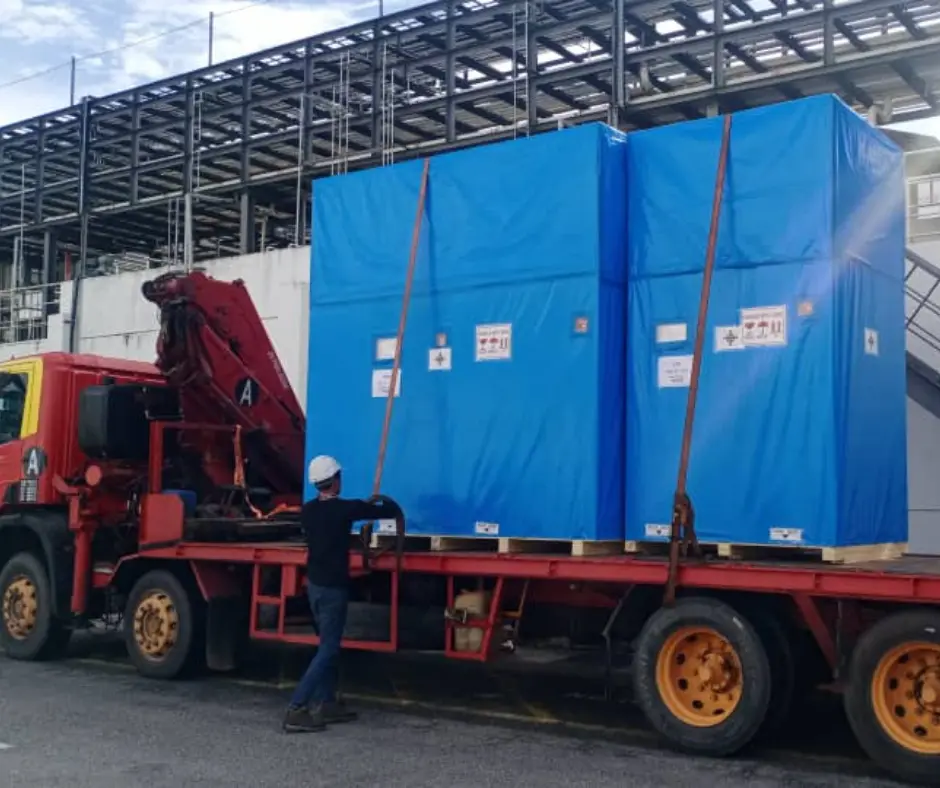 Loading a large Good onto a truck